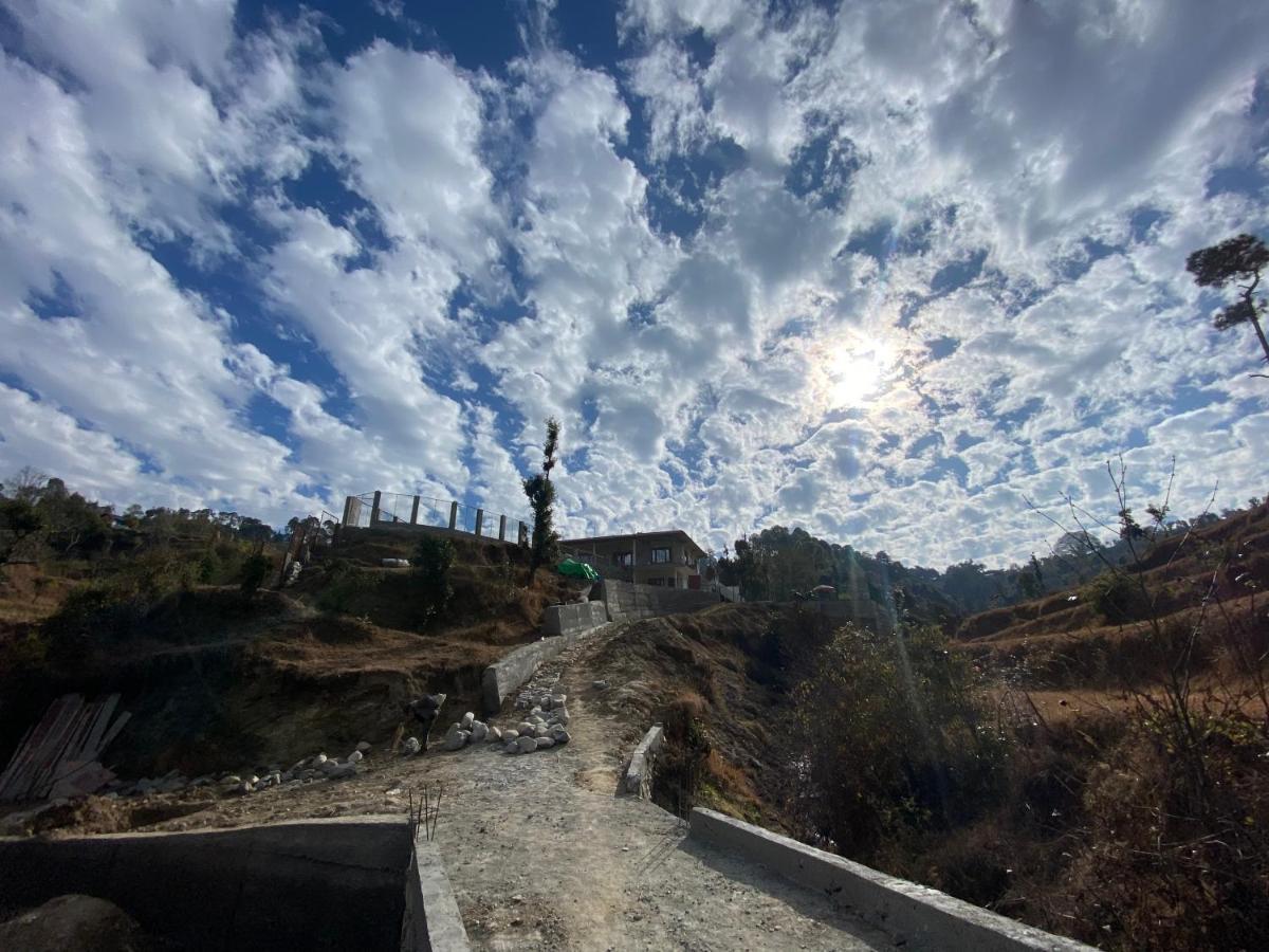 Brook Cottage Champawat Buitenkant foto