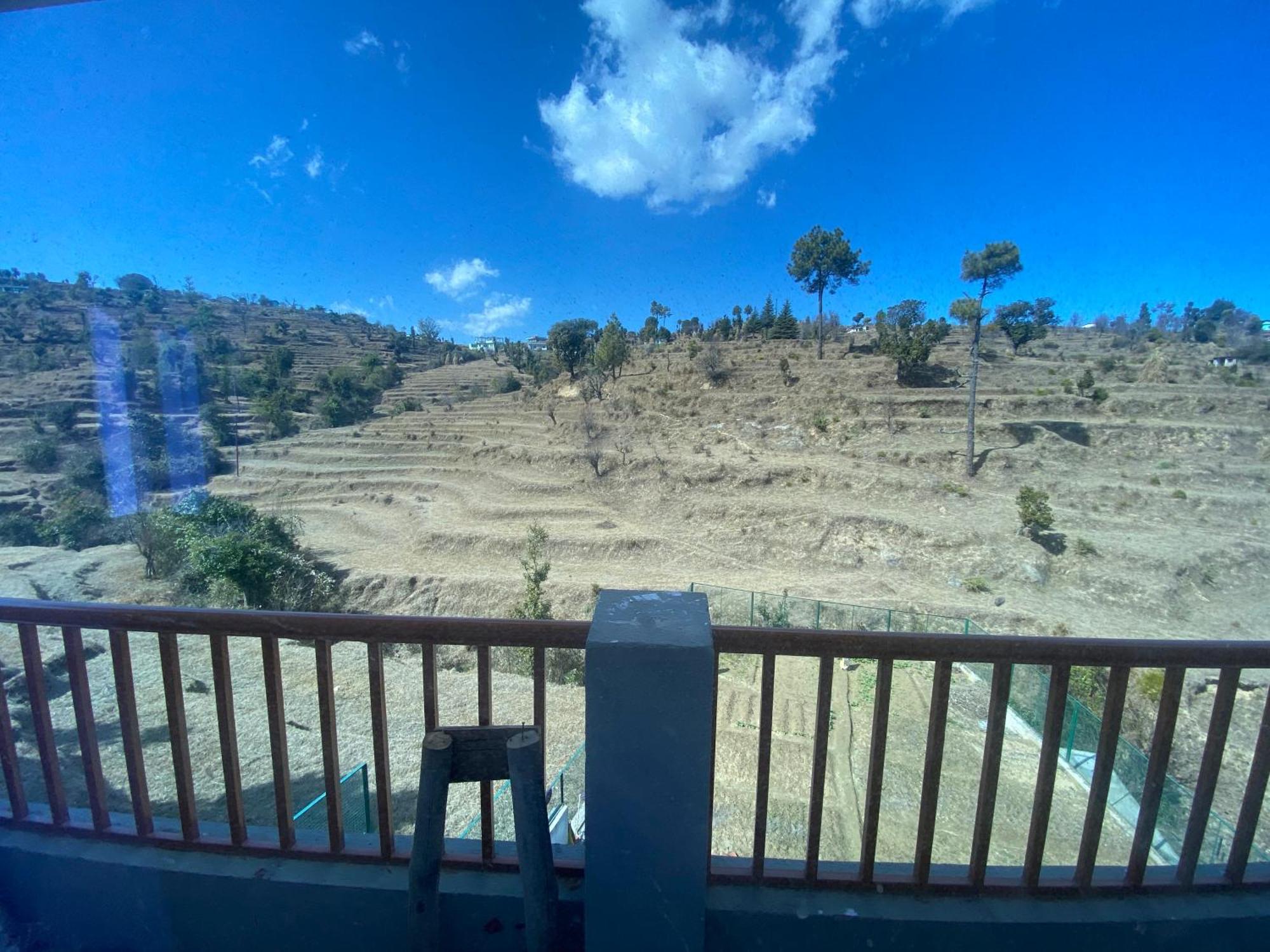 Brook Cottage Champawat Buitenkant foto